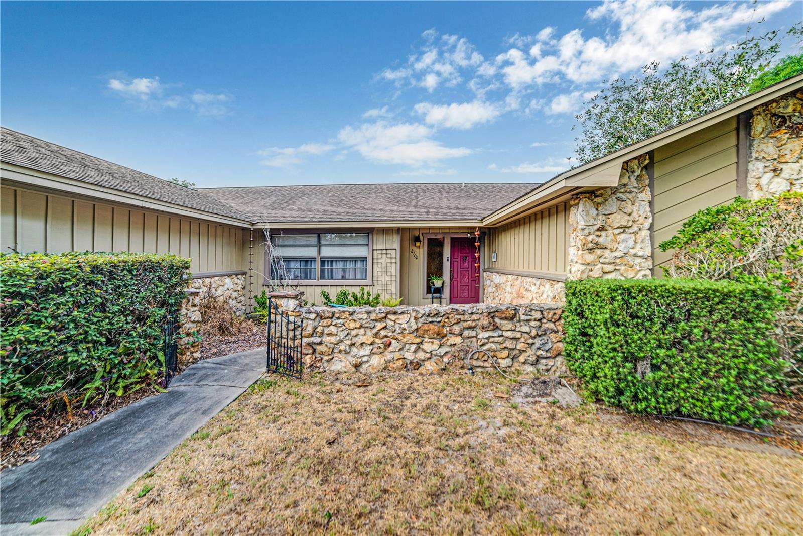 Image 6 of 47 For 2704 Burgoyne Place