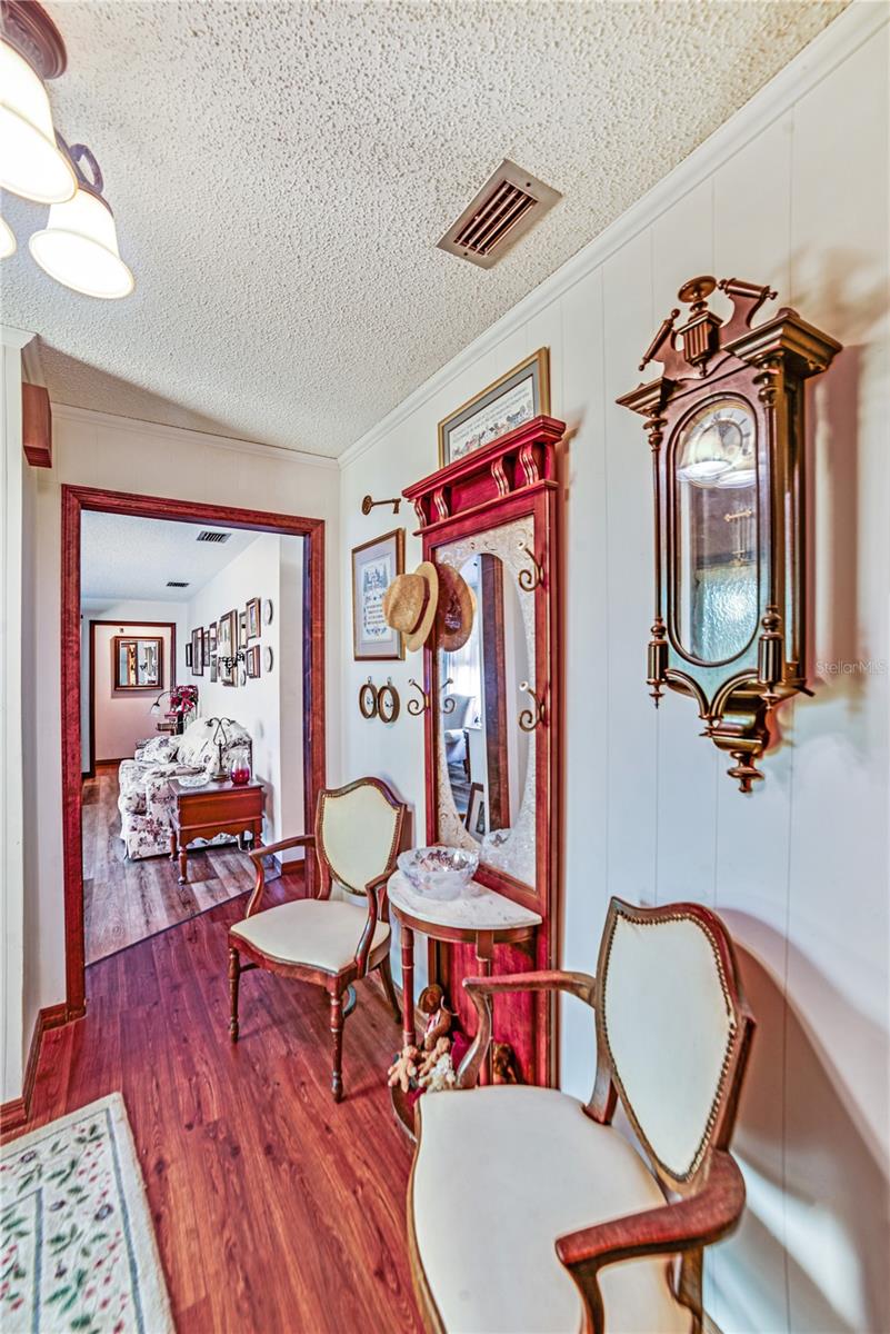 Image 8 of 47 For 2704 Burgoyne Place