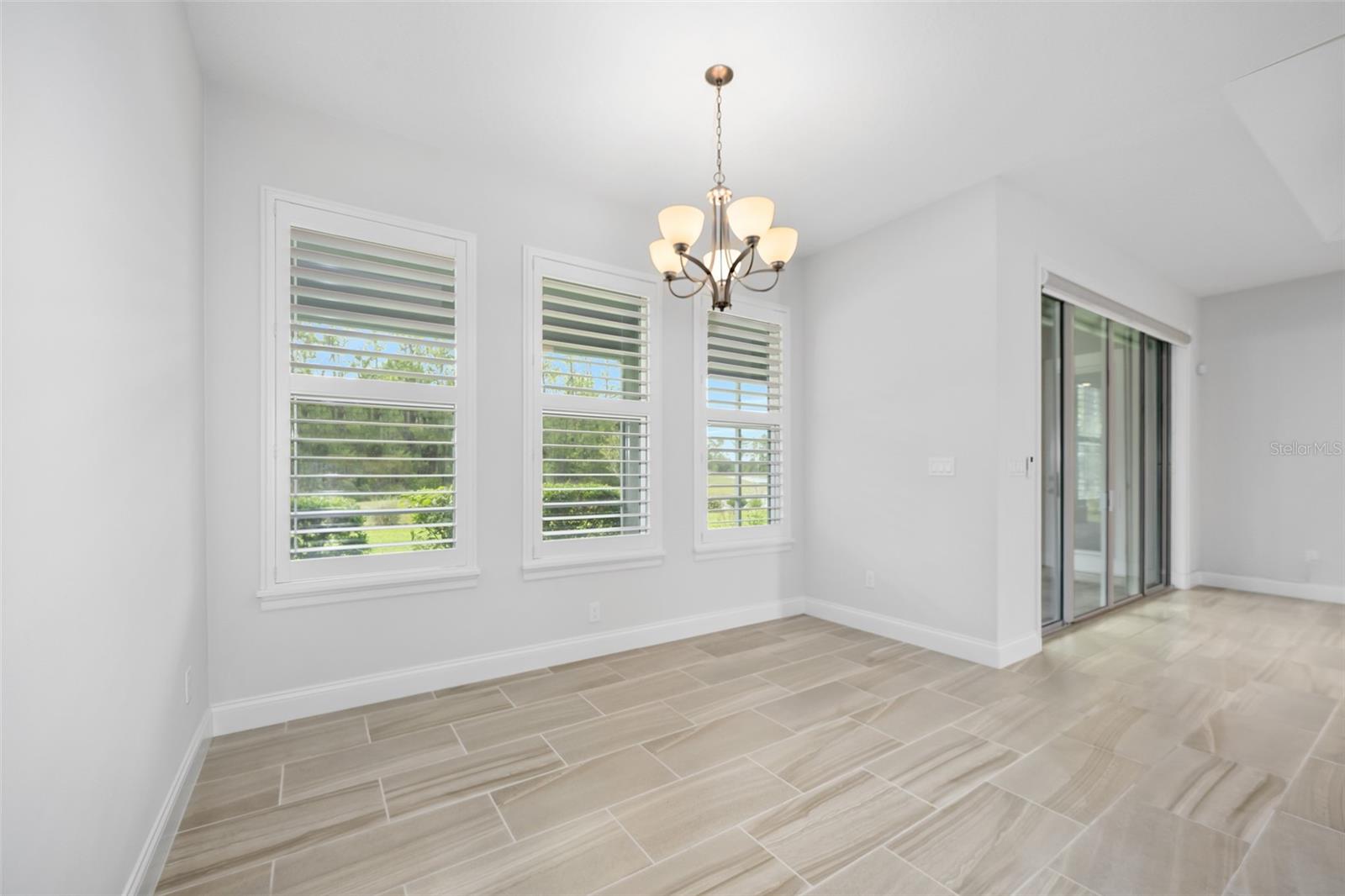 Image 28 of 64 For 3322 Modena Way