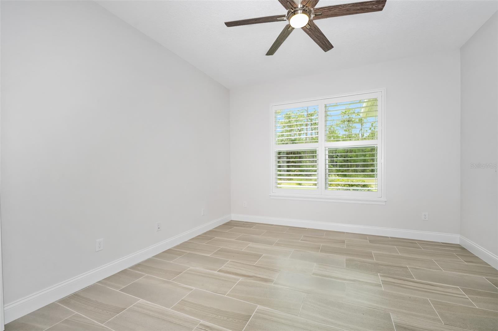Image 40 of 64 For 3322 Modena Way
