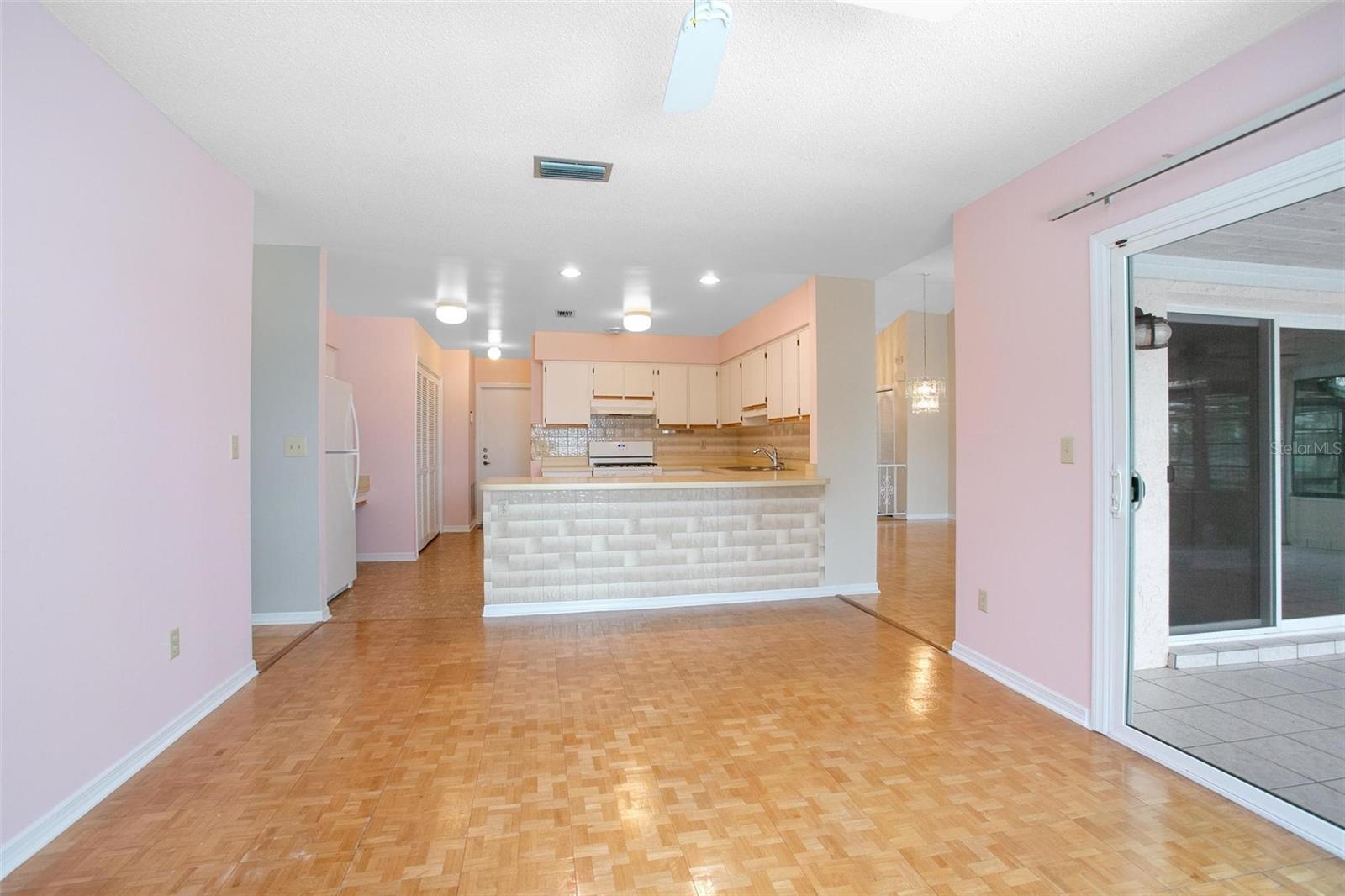 Image 14 of 42 For 2055 Little Farms Court