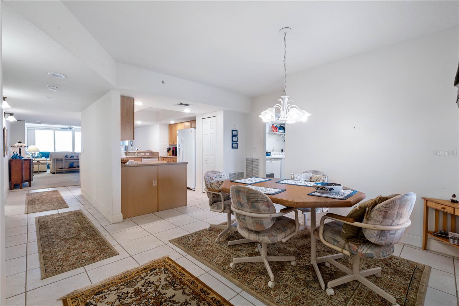 Image 6 of 39 For 3145 Atlantic Avenue 503