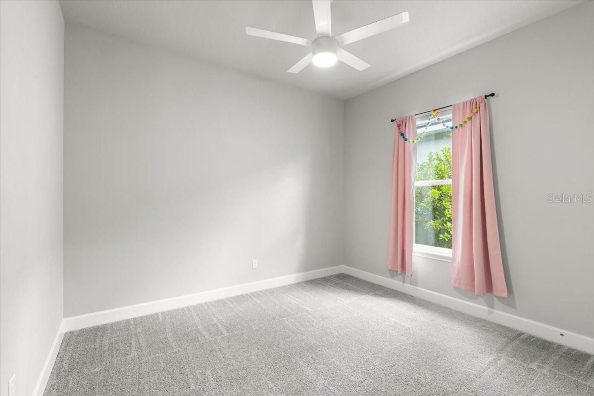 Image 24 of 42 For 6212 Fallsgrove Lane