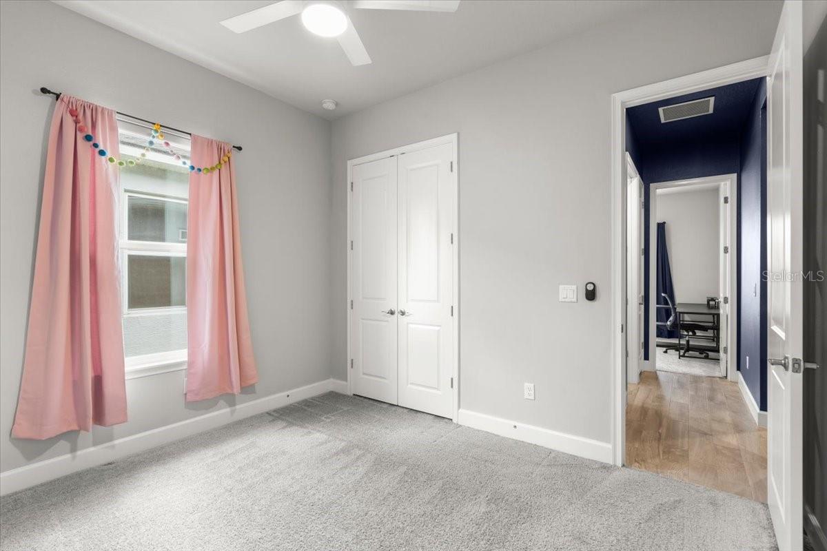 Image 25 of 42 For 6212 Fallsgrove Lane
