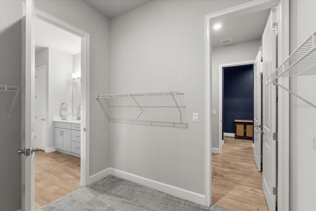 Image 41 of 42 For 6212 Fallsgrove Lane