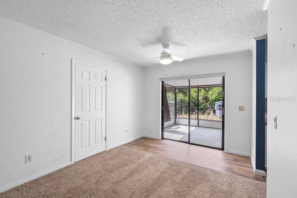 Image 18 of 47 For 990 French Avenue