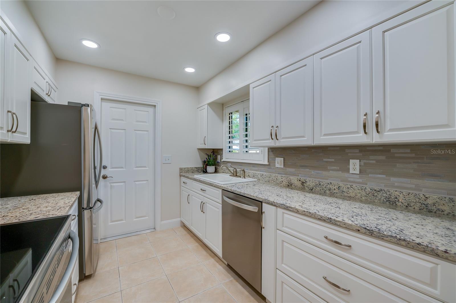 Image 14 of 33 For 834 Sugar House Drive