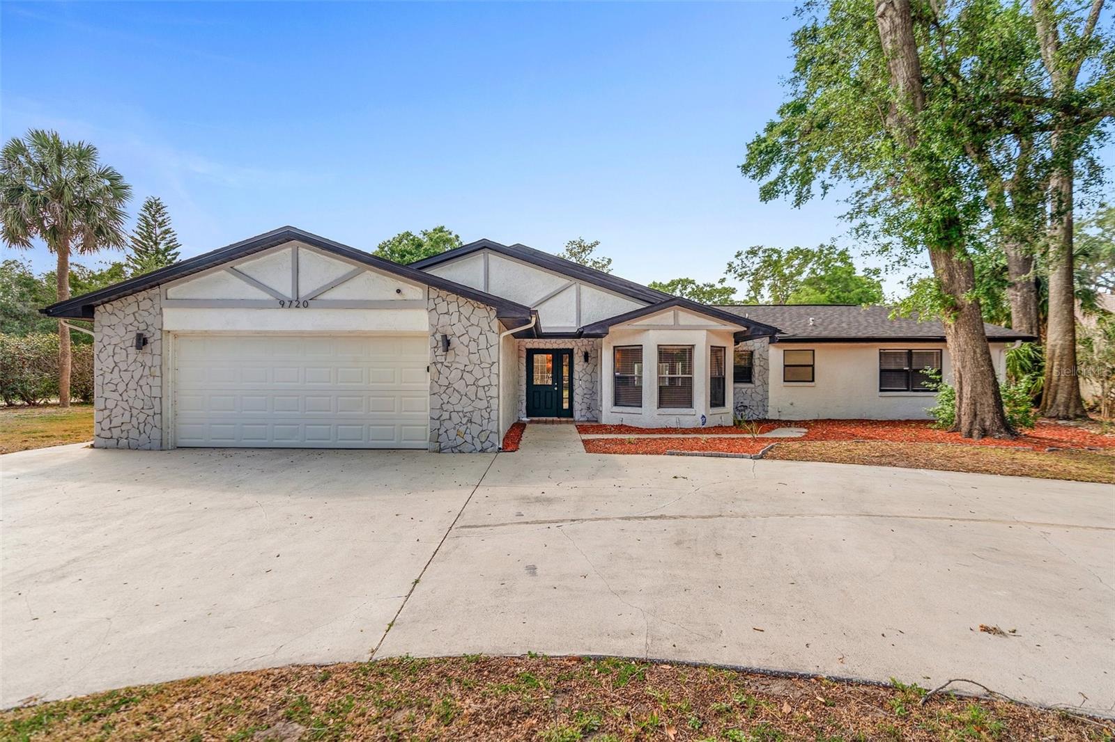 Image 49 of 54 For 9720 Fairway Circle