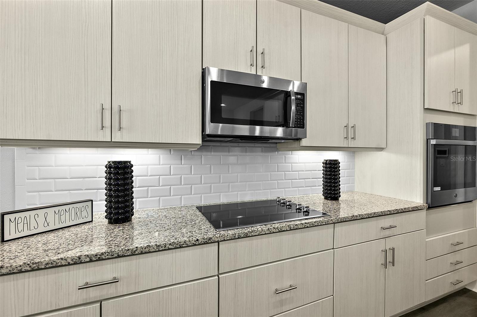 Image 10 of 46 For 165 Azure Mist Way