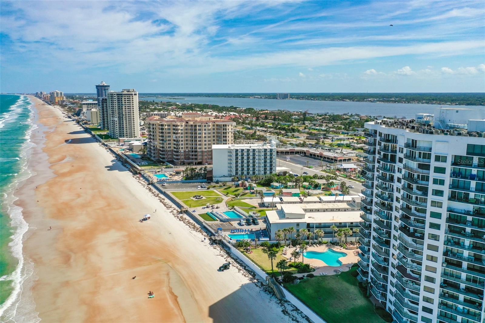 Image 41 of 61 For 2425 Atlantic Avenue 1202a