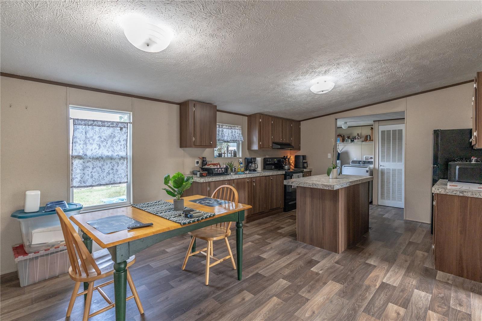 Image 18 of 46 For 9300 Mandy Street
