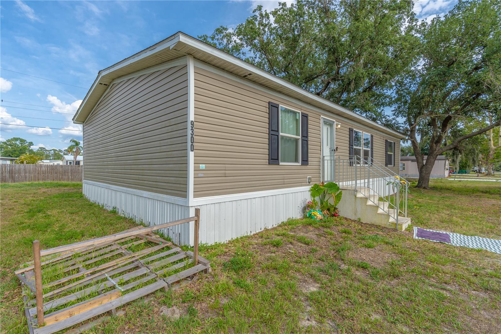 Image 6 of 46 For 9300 Mandy Street