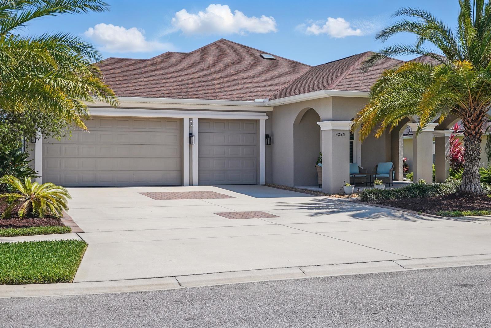 Image 4 of 46 For 3229 Medici Boulevard