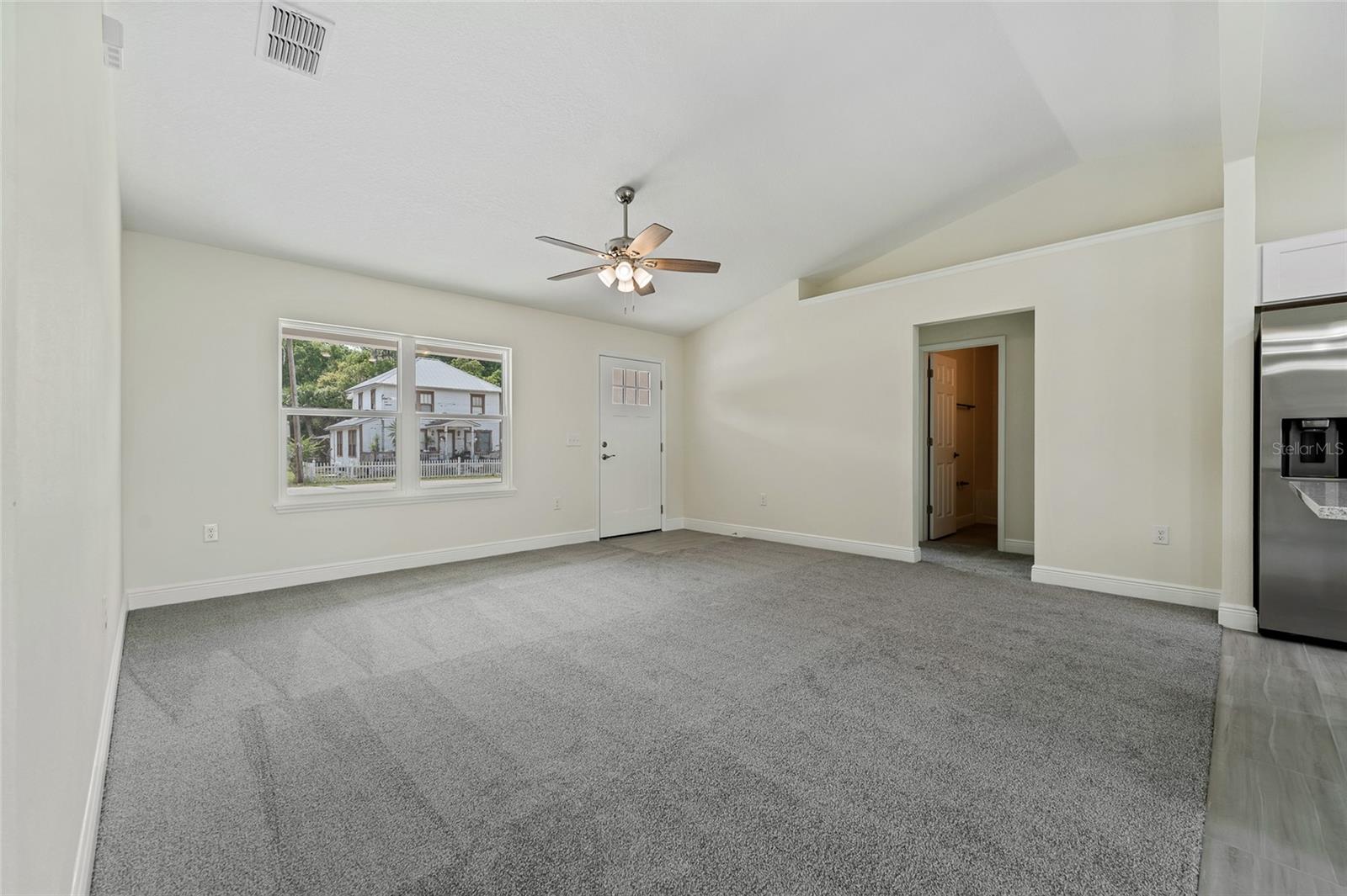 Image 9 of 44 For 560 Sumner Avenue