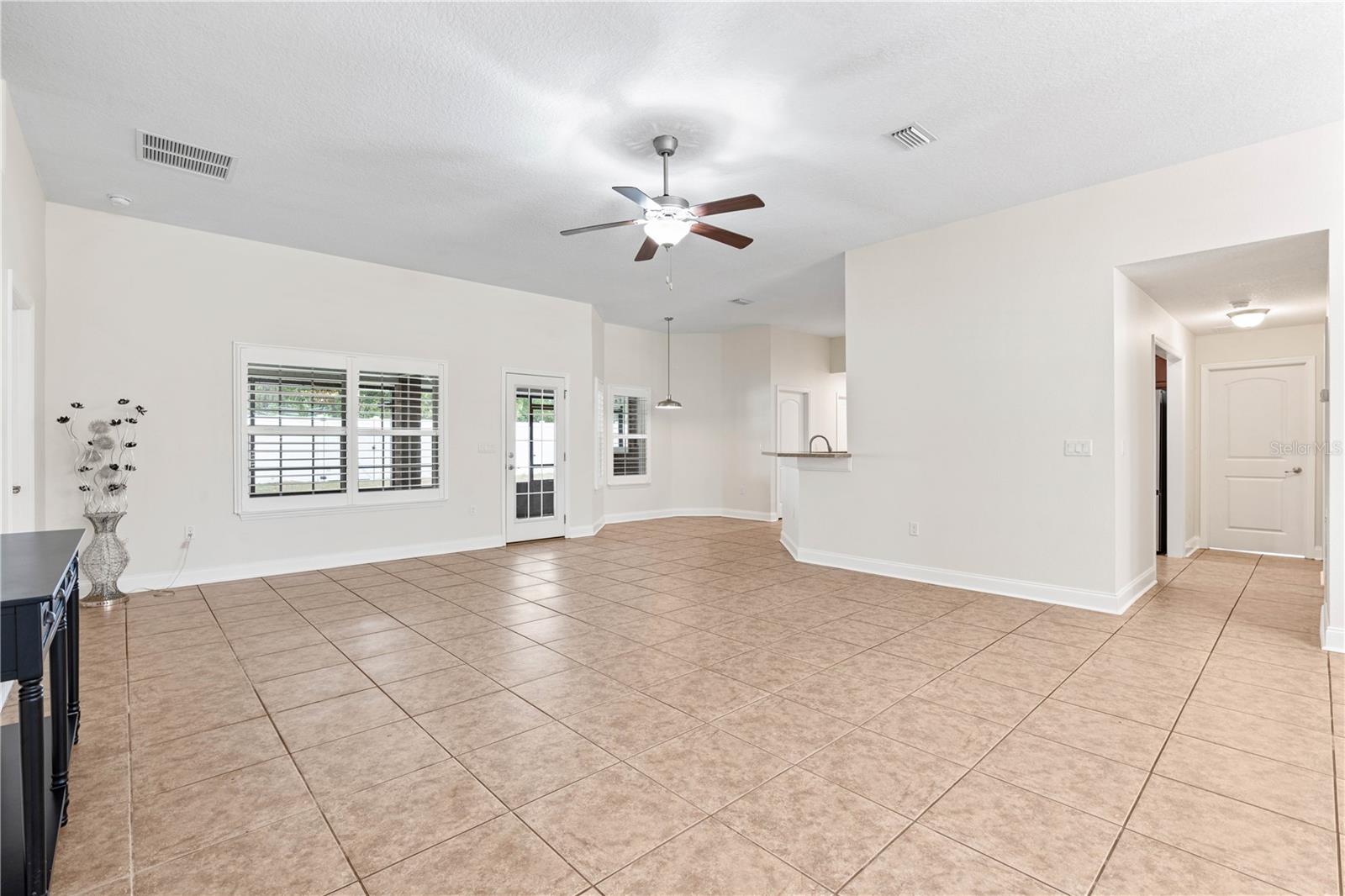 Image 15 of 50 For 703 Elkhorn Fern Lane