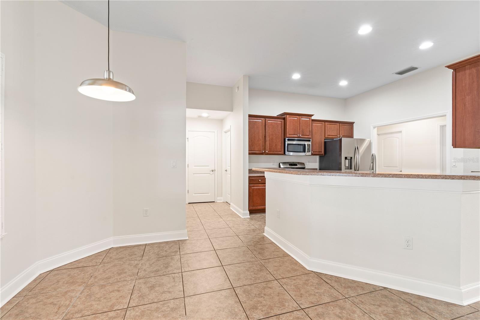 Image 31 of 50 For 703 Elkhorn Fern Lane