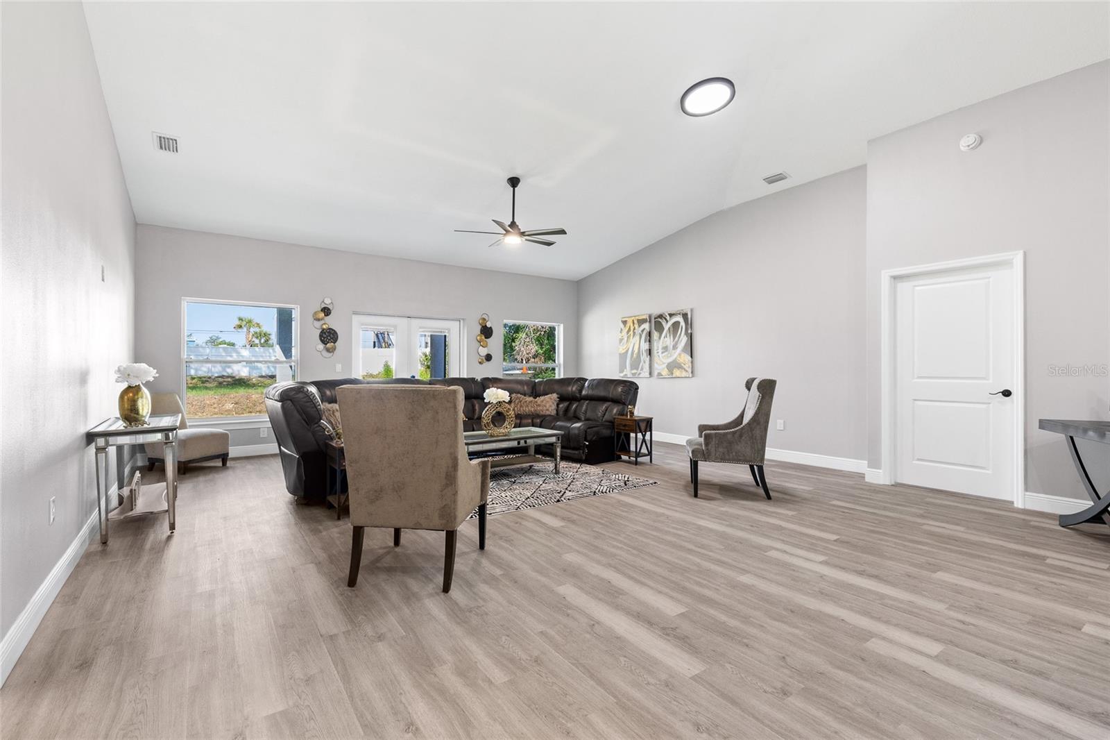 Image 7 of 48 For 1738 Palm Road