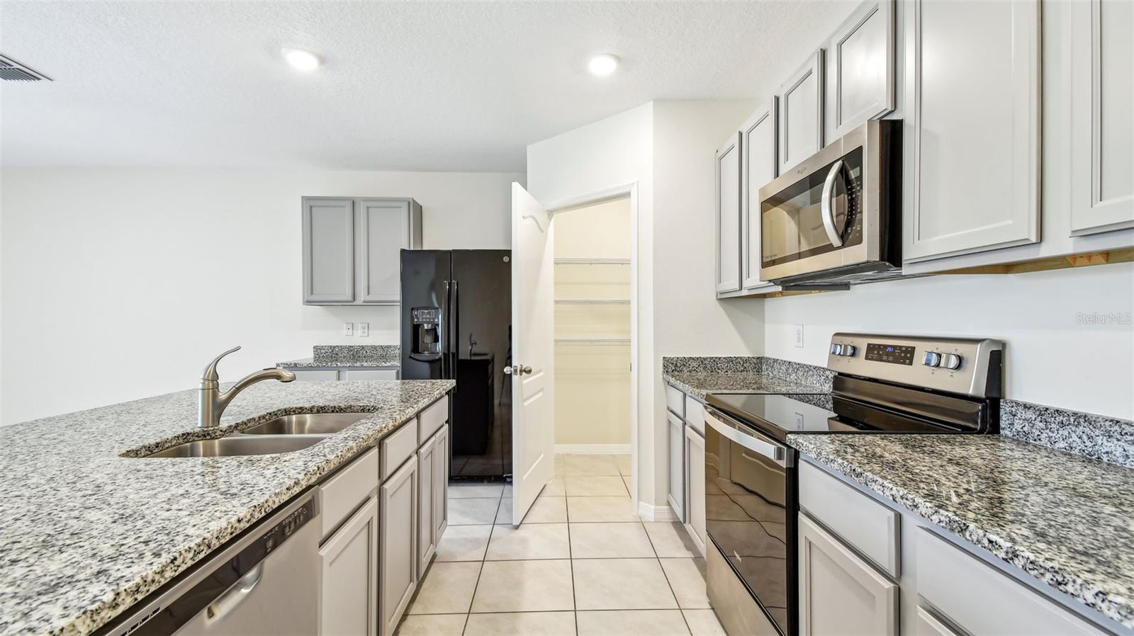 Image 18 of 37 For 5708 Sunbonnet Way