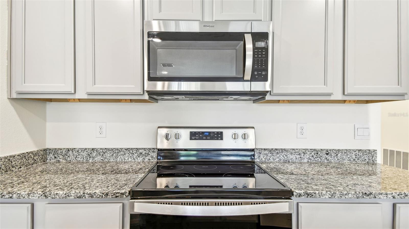 Image 20 of 37 For 5708 Sunbonnet Way