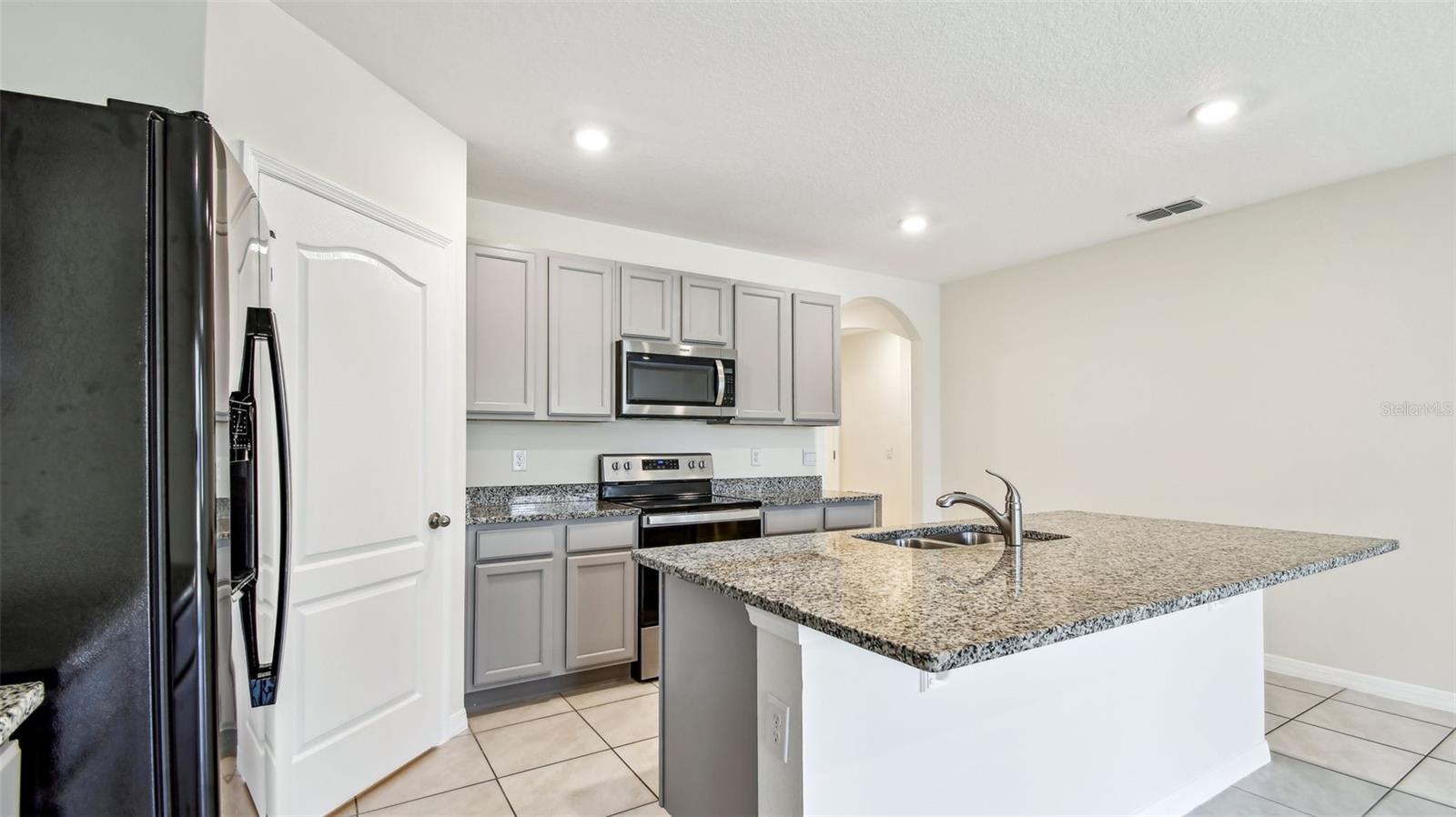 Image 22 of 37 For 5708 Sunbonnet Way