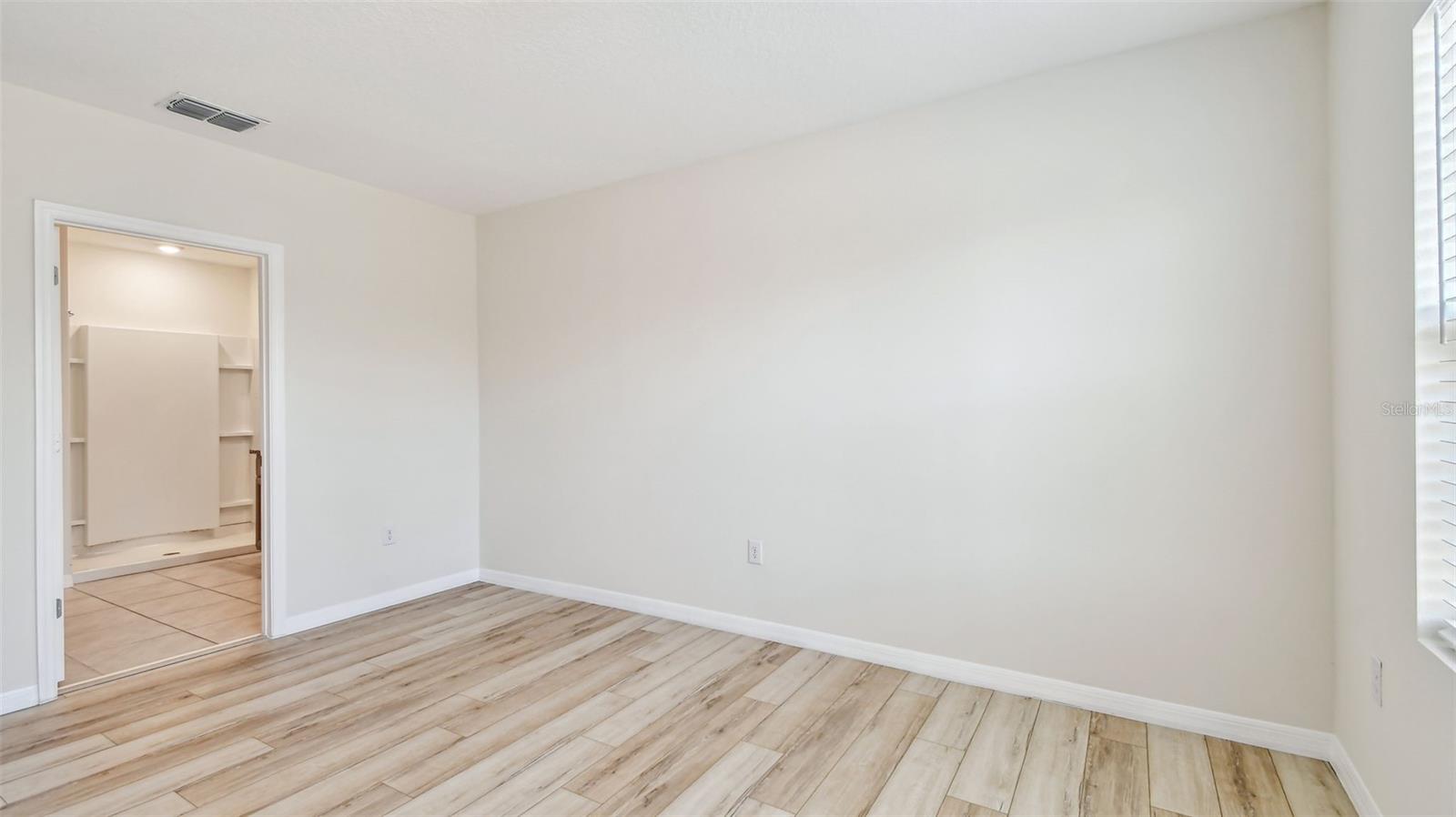 Image 28 of 37 For 5708 Sunbonnet Way