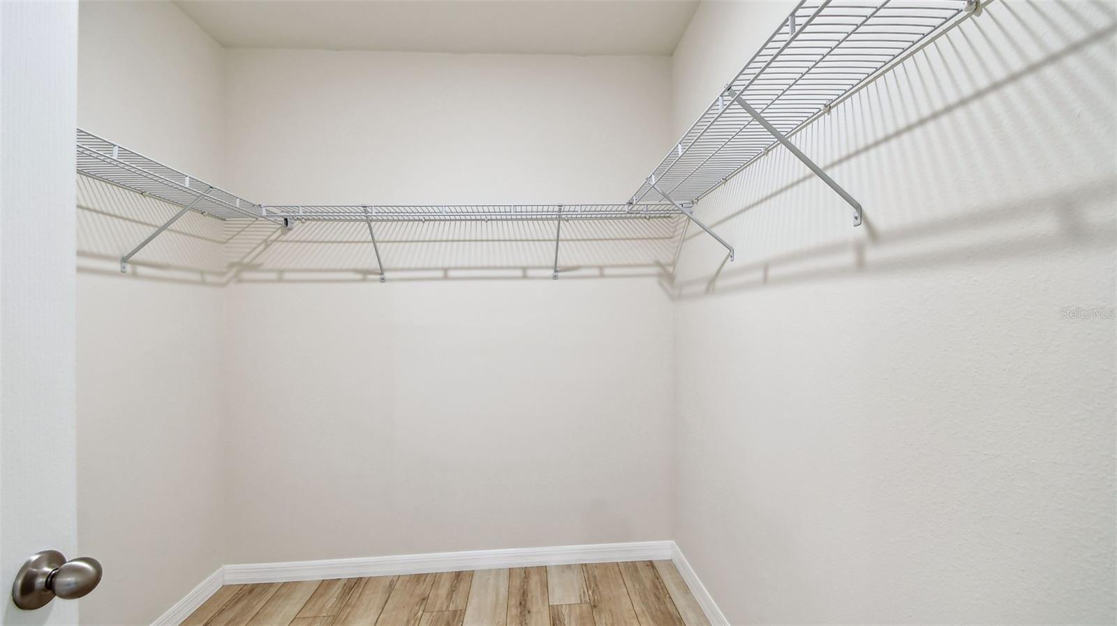 Image 32 of 37 For 5708 Sunbonnet Way