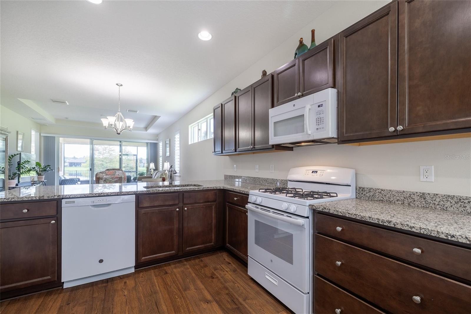 Image 16 of 44 For 1118 Avery Meadows Way