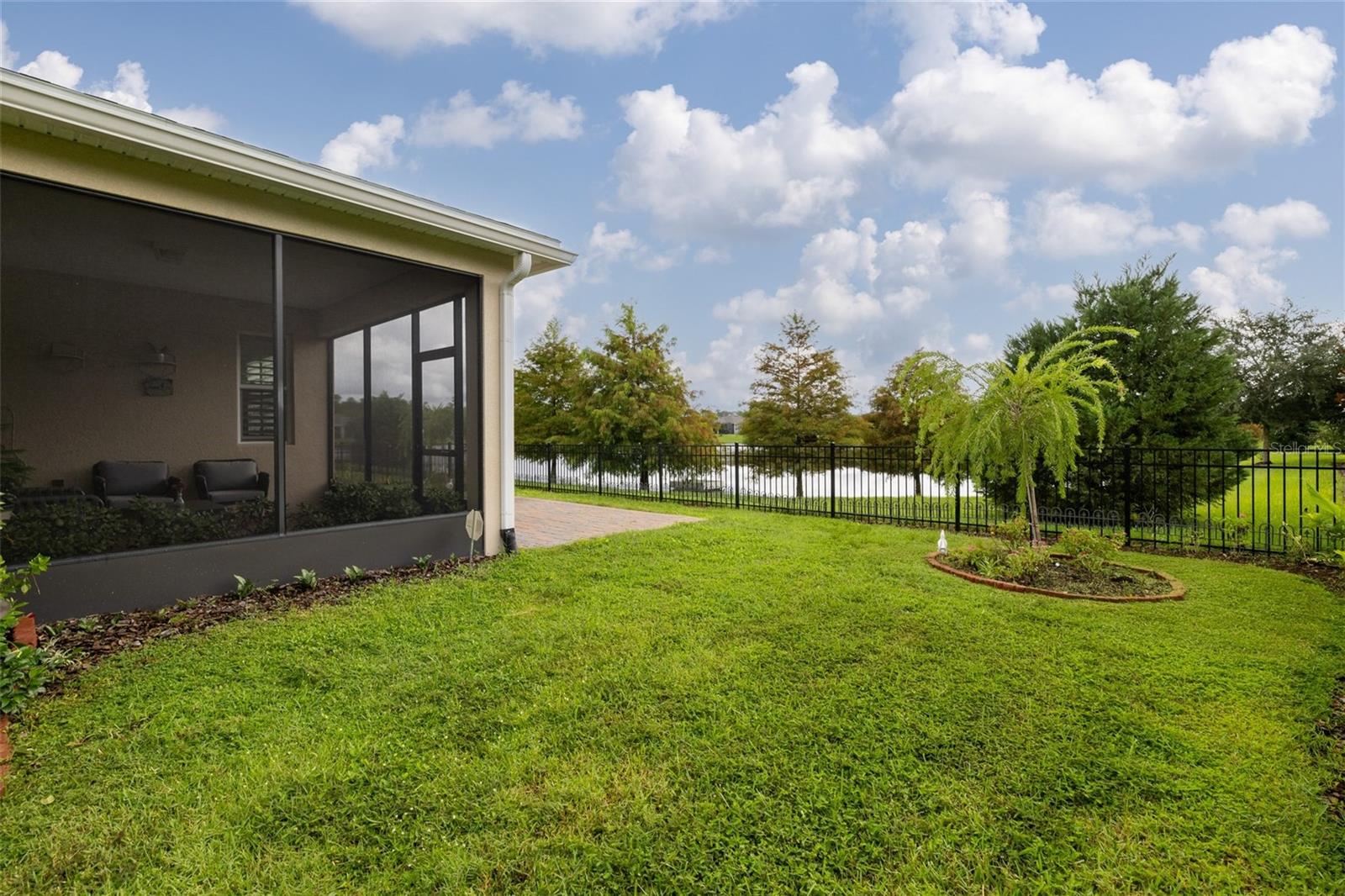 Image 31 of 44 For 1118 Avery Meadows Way