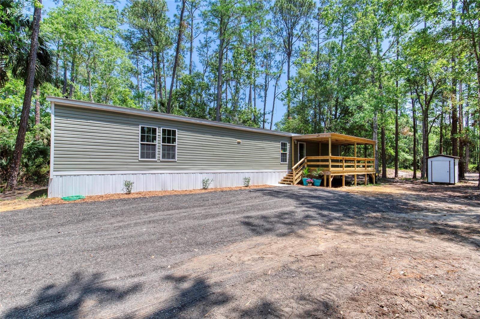 Image 6 of 58 For 2089 Guava Lane