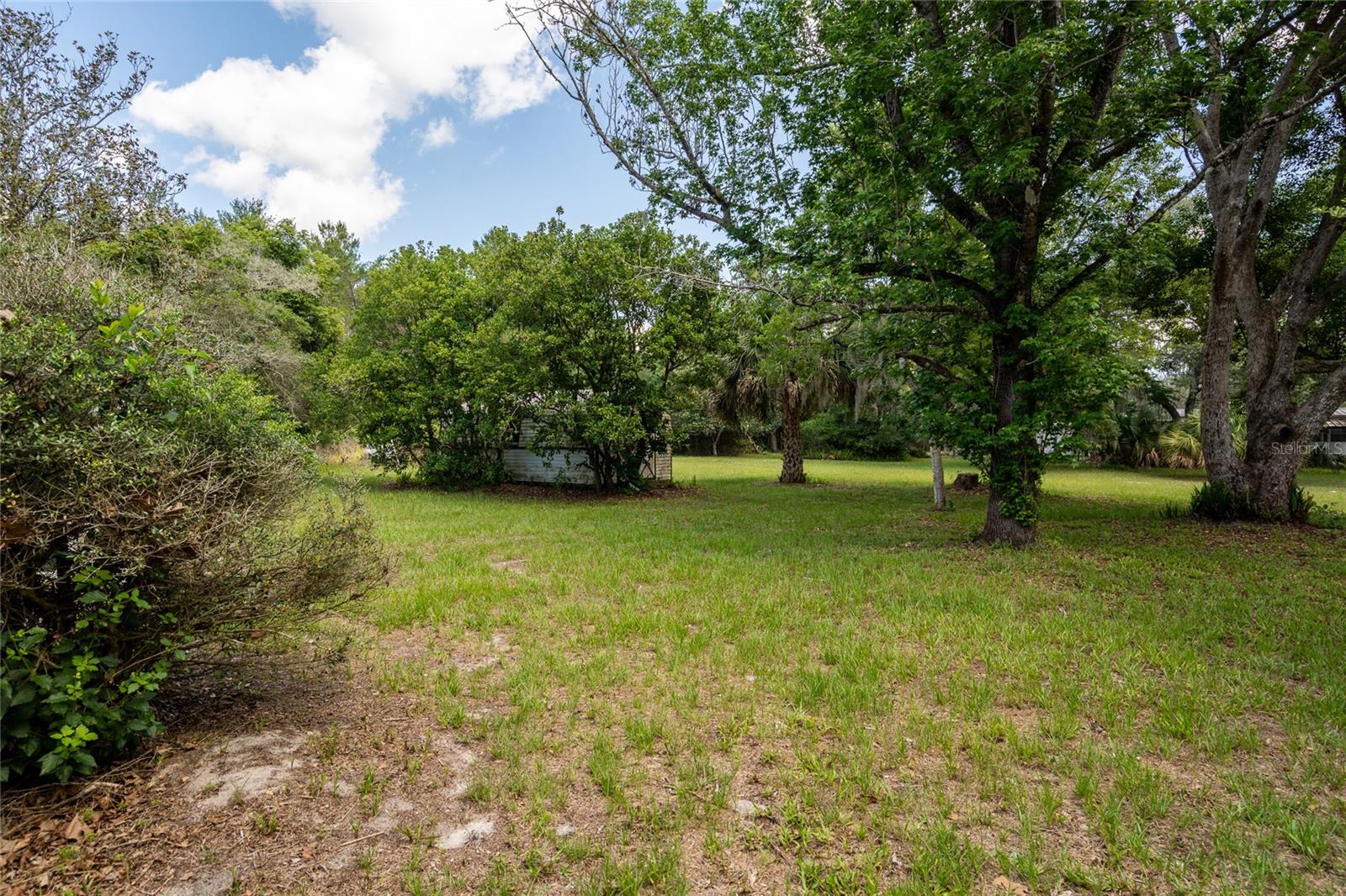 Image 10 of 32 For 29505 North Boulevard