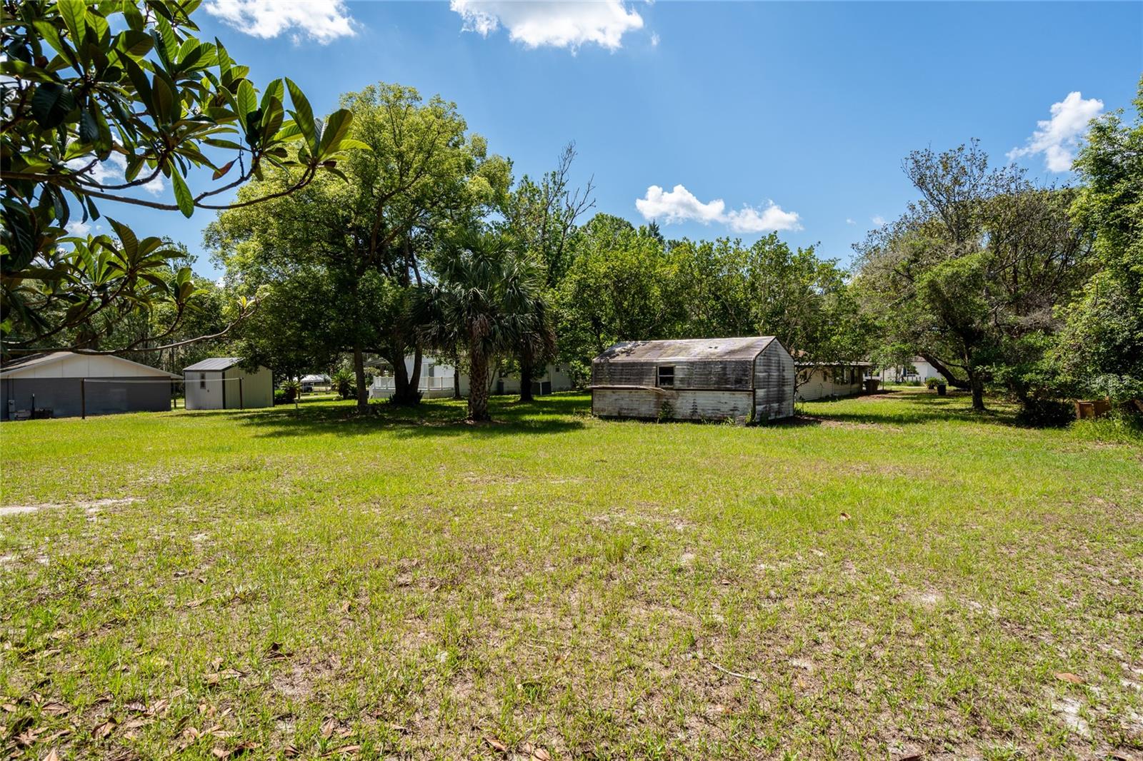 Image 11 of 32 For 29505 North Boulevard