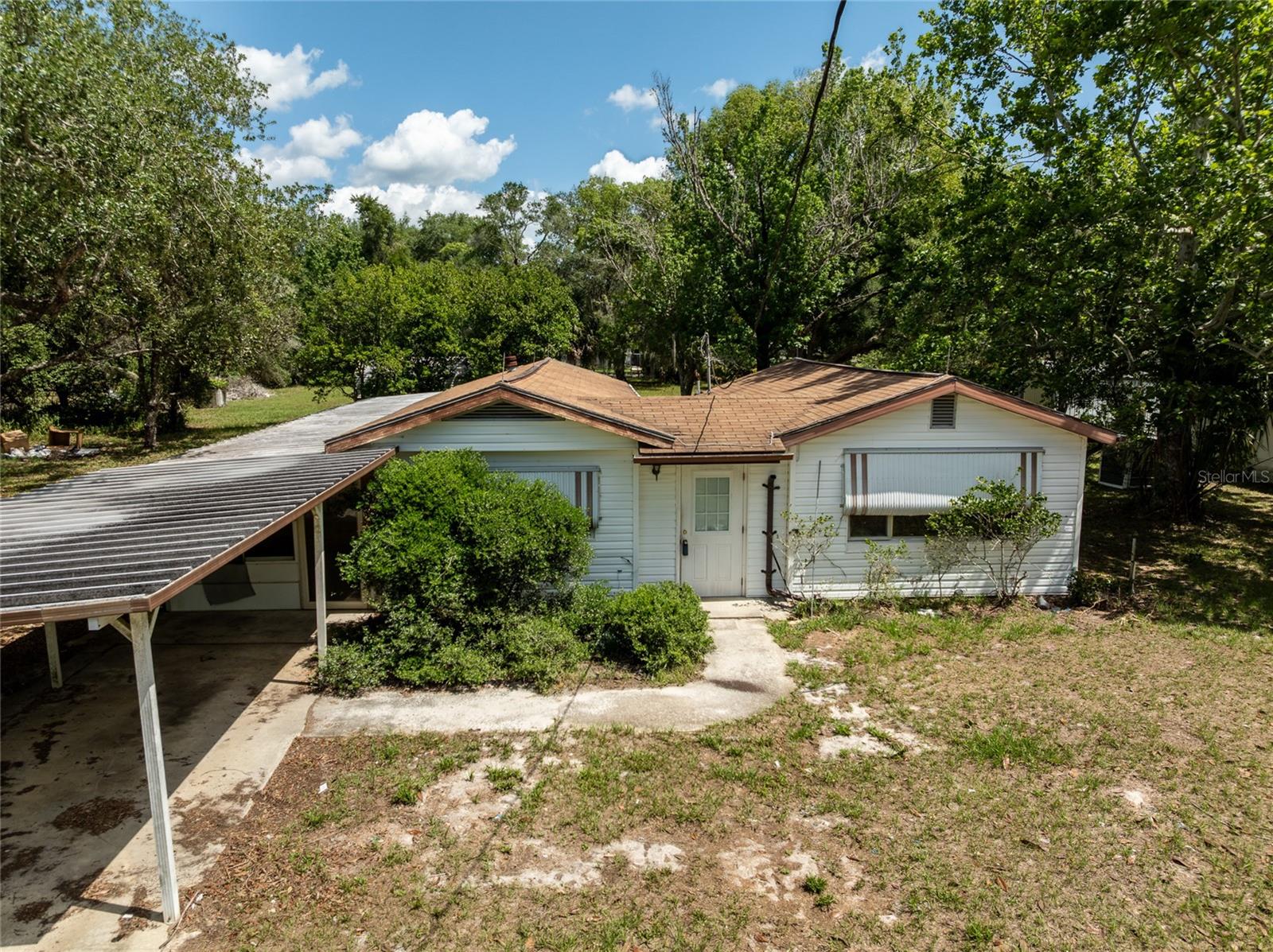 Image 2 of 32 For 29505 North Boulevard