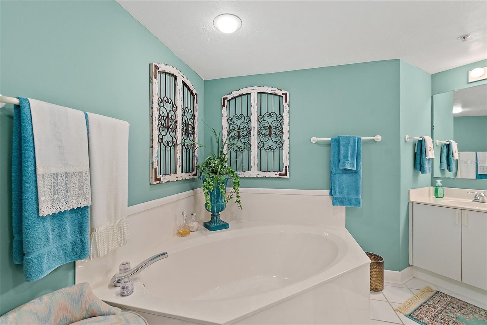 Image 5 of 55 For 2967 Atlantic Avenue 202