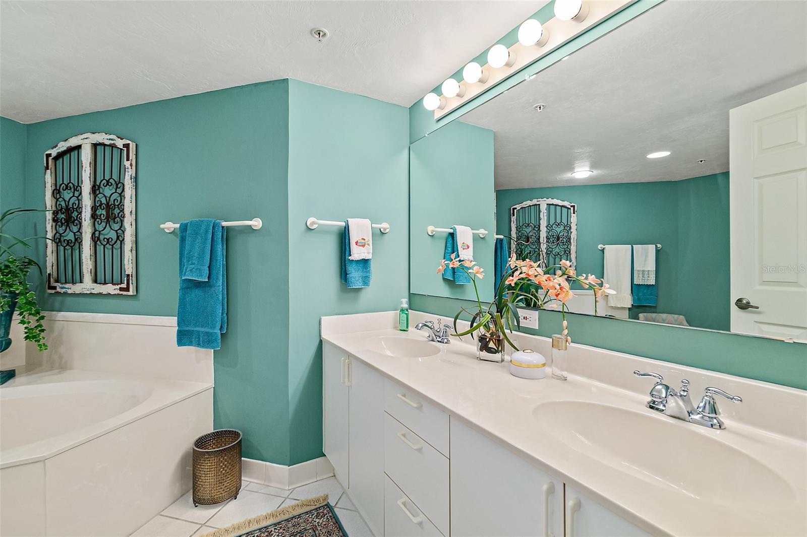 Image 6 of 55 For 2967 Atlantic Avenue 202