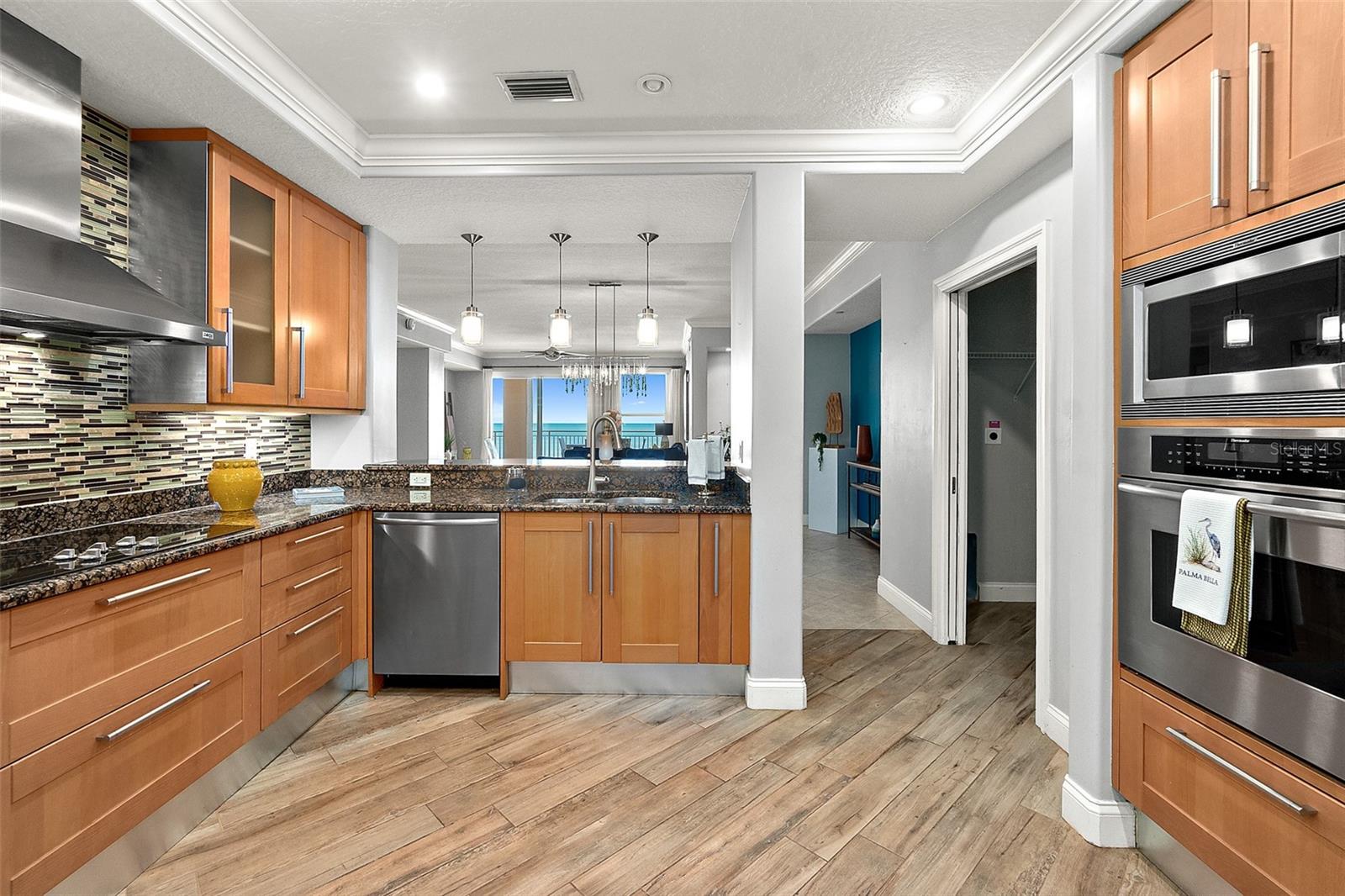 Image 12 of 49 For 3245 Atlantic Avenue 304