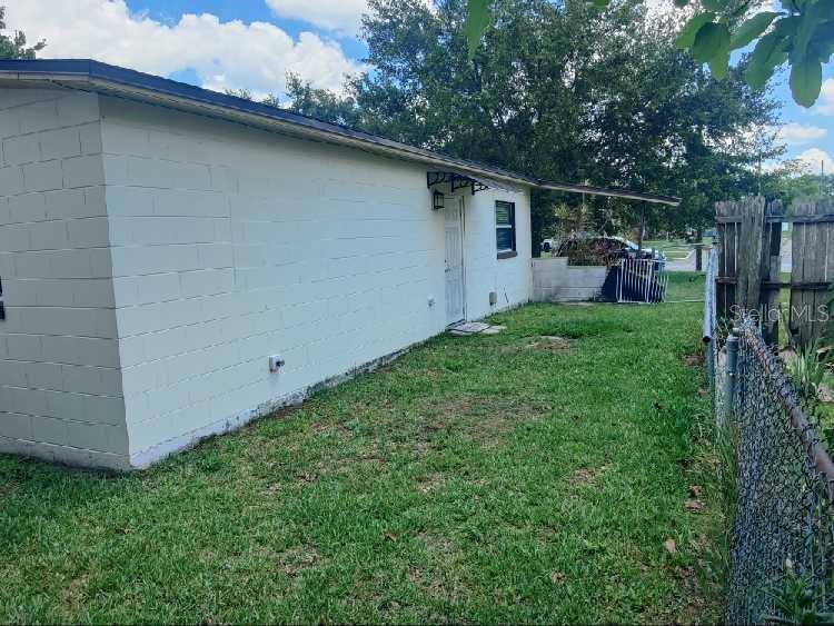 Image 15 of 24 For 4830 Kempston Drive
