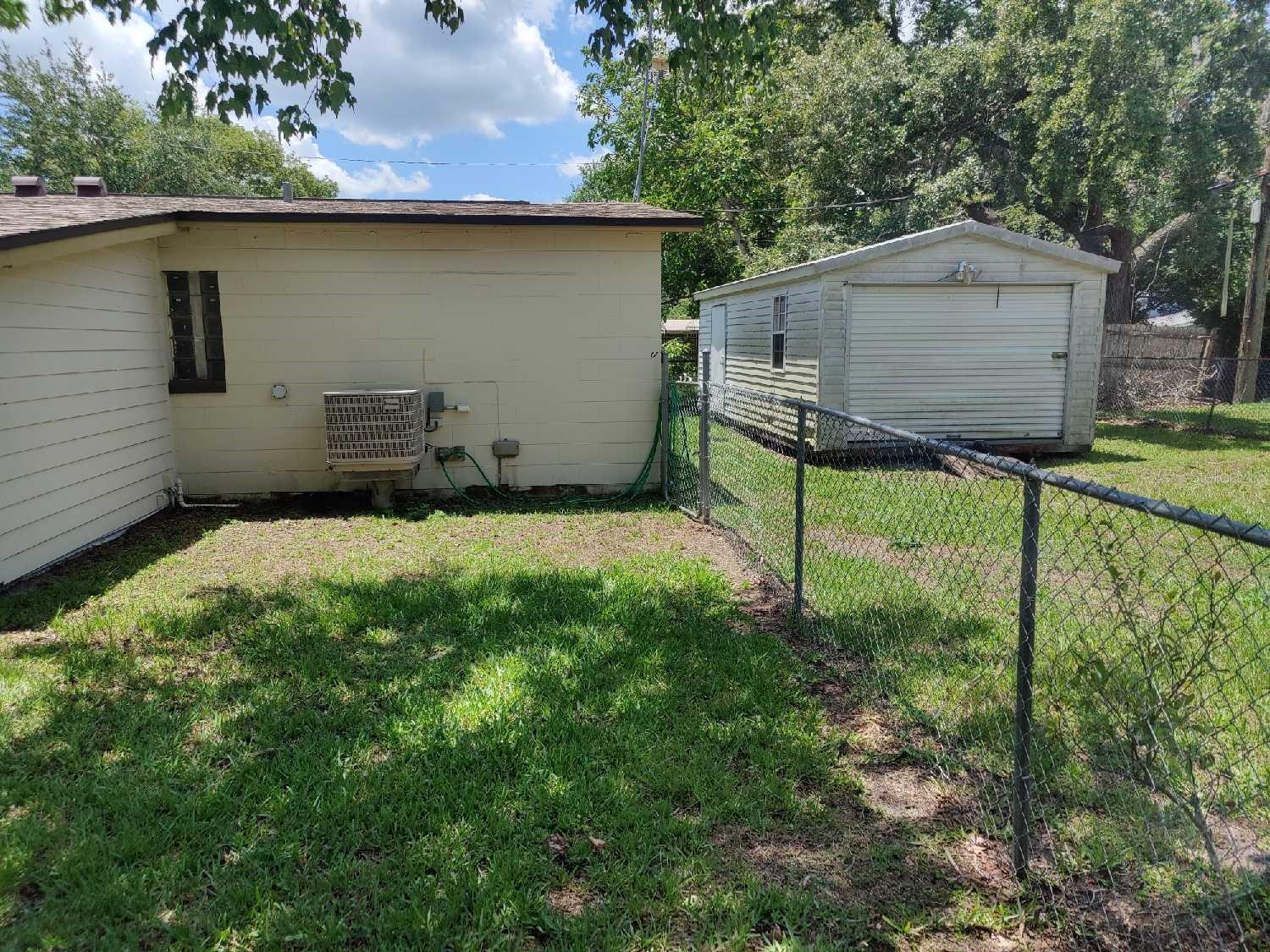 Image 18 of 24 For 4830 Kempston Drive