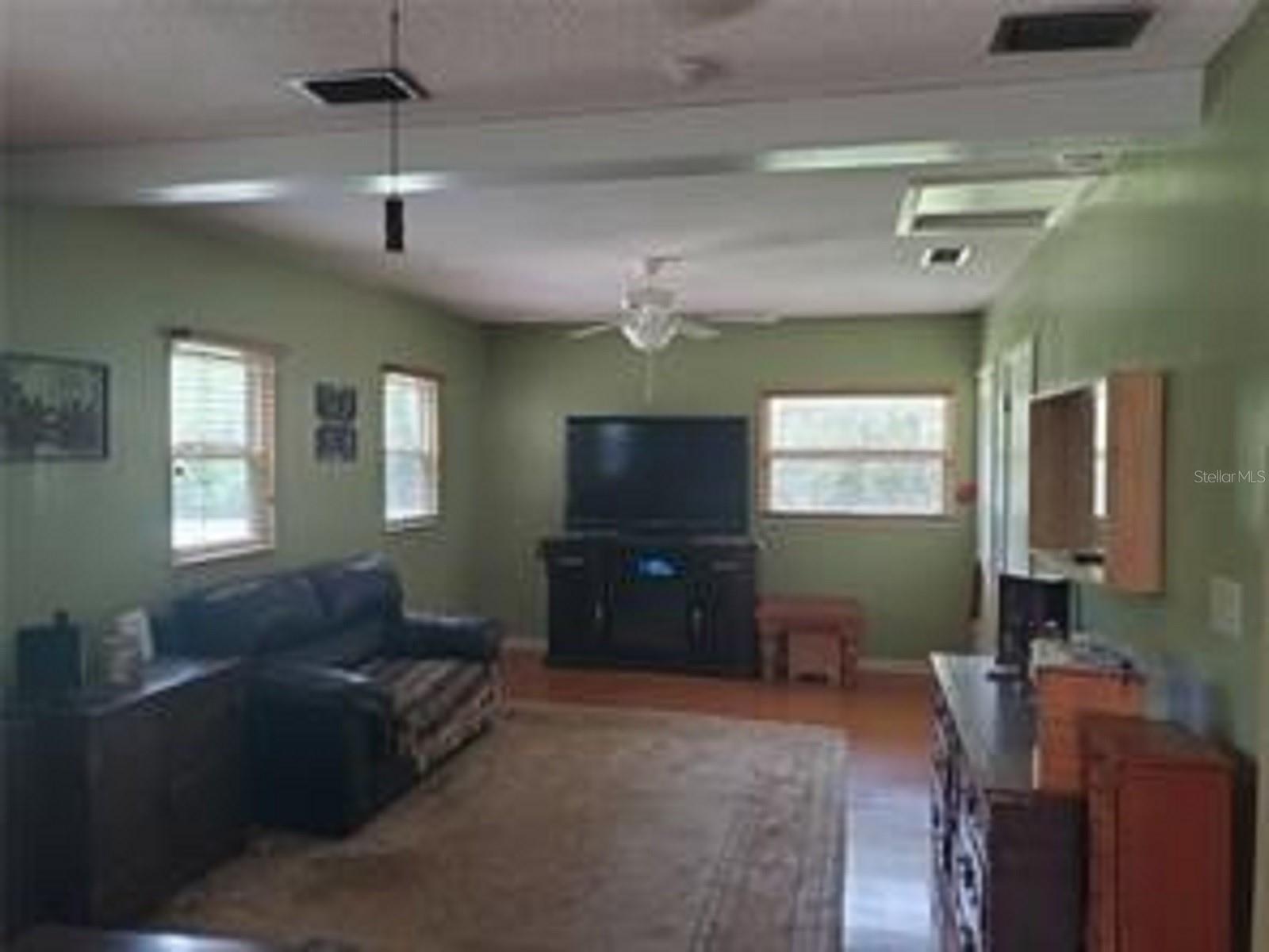 Image 12 of 80 For 1725 Turtle Hill Road