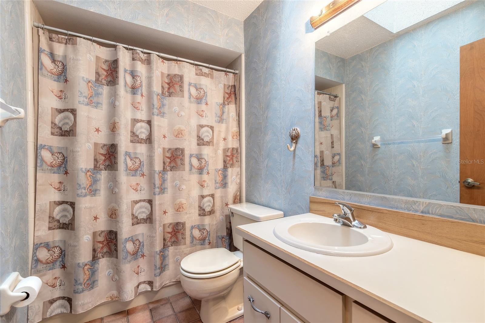 Image 18 of 42 For 929 Lakewood Terrace