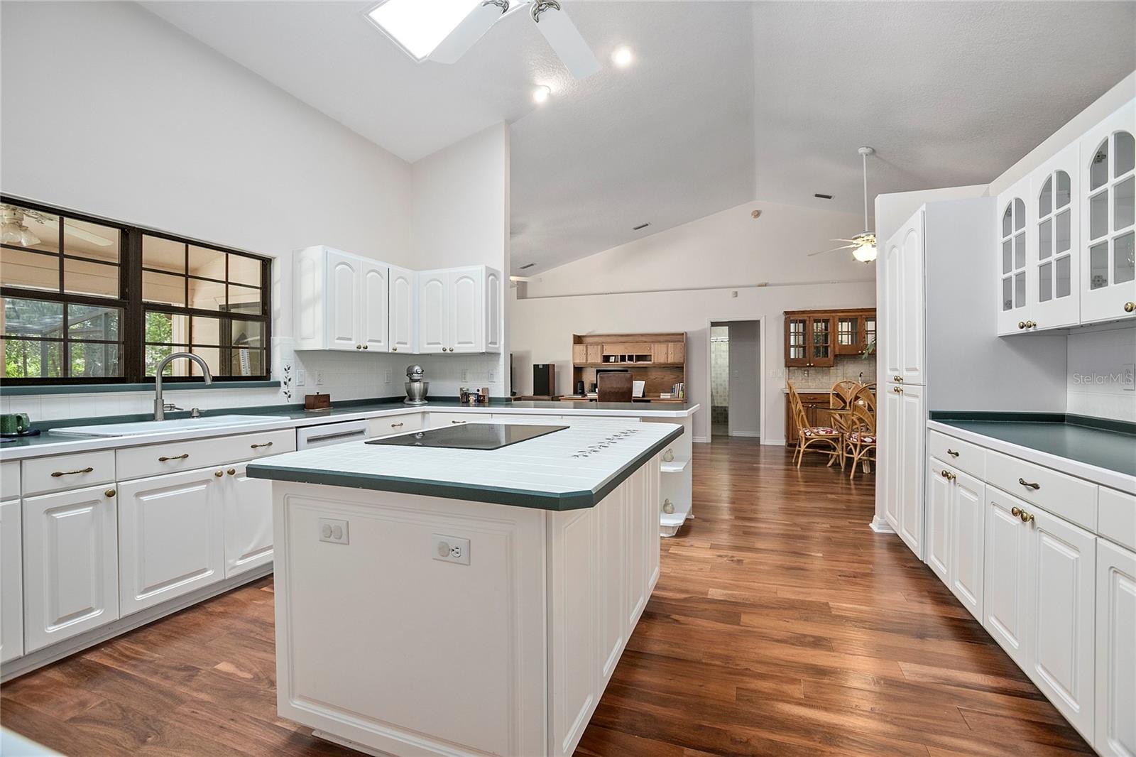 Image 12 of 42 For 3357 Black Willow Trail