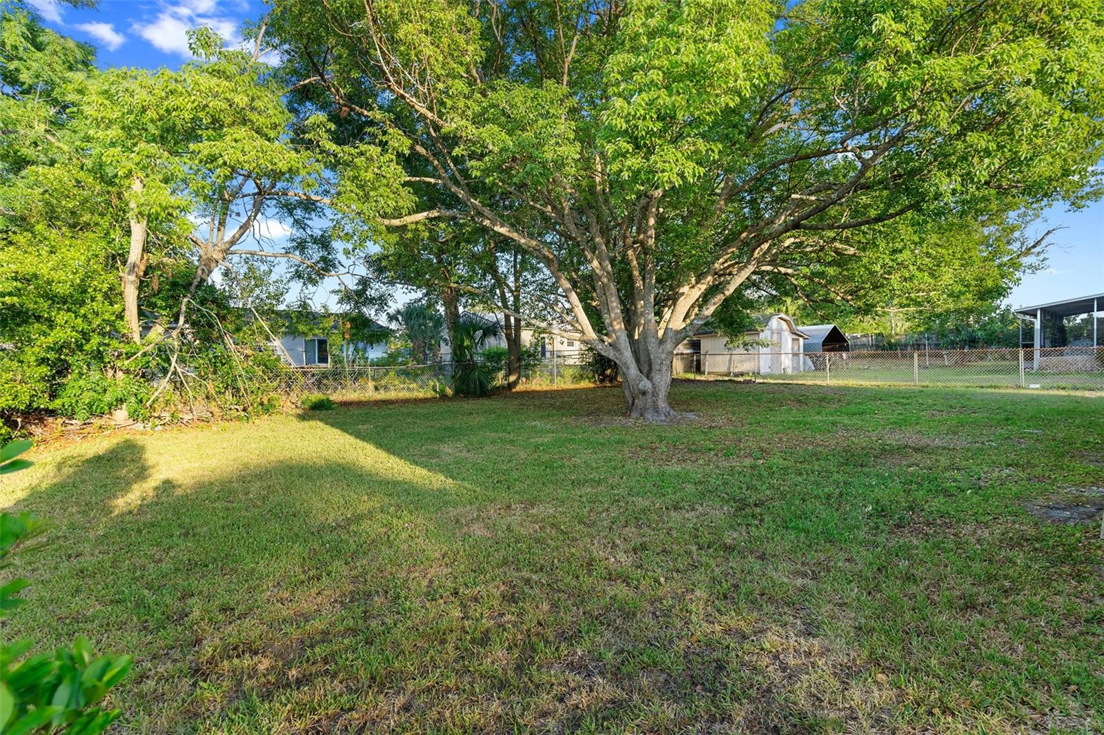 Image 40 of 44 For 541 Northwestern Avenue