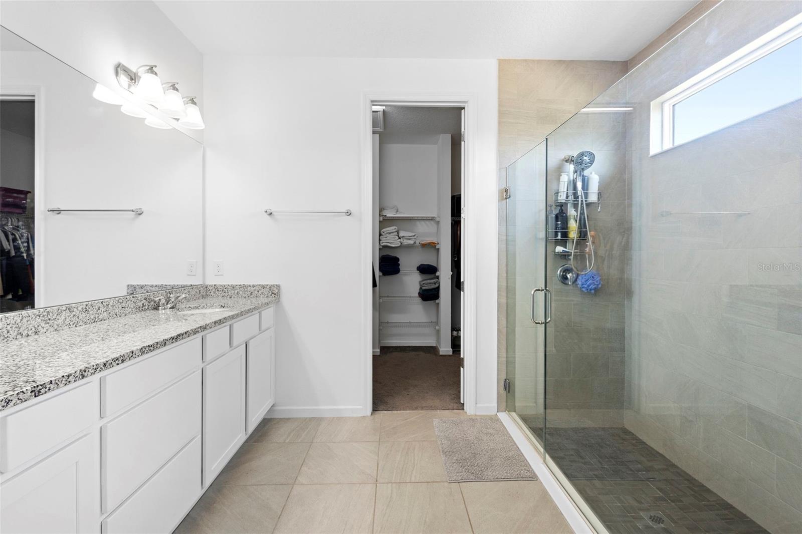 Image 24 of 41 For 518 Briarbrook Way