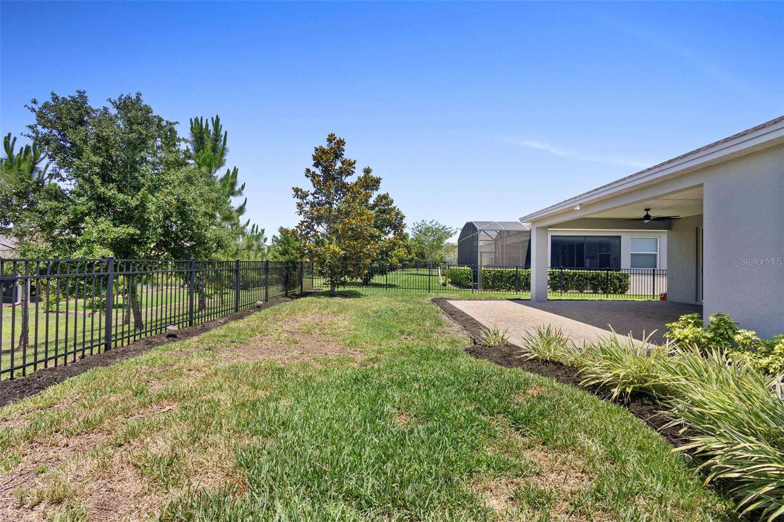 Image 33 of 41 For 518 Briarbrook Way