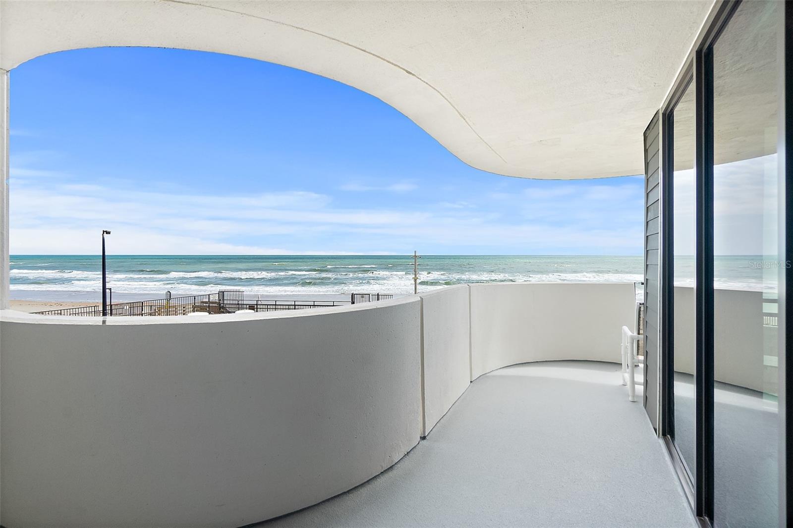 Image 5 of 38 For 1420 Atlantic Avenue 202