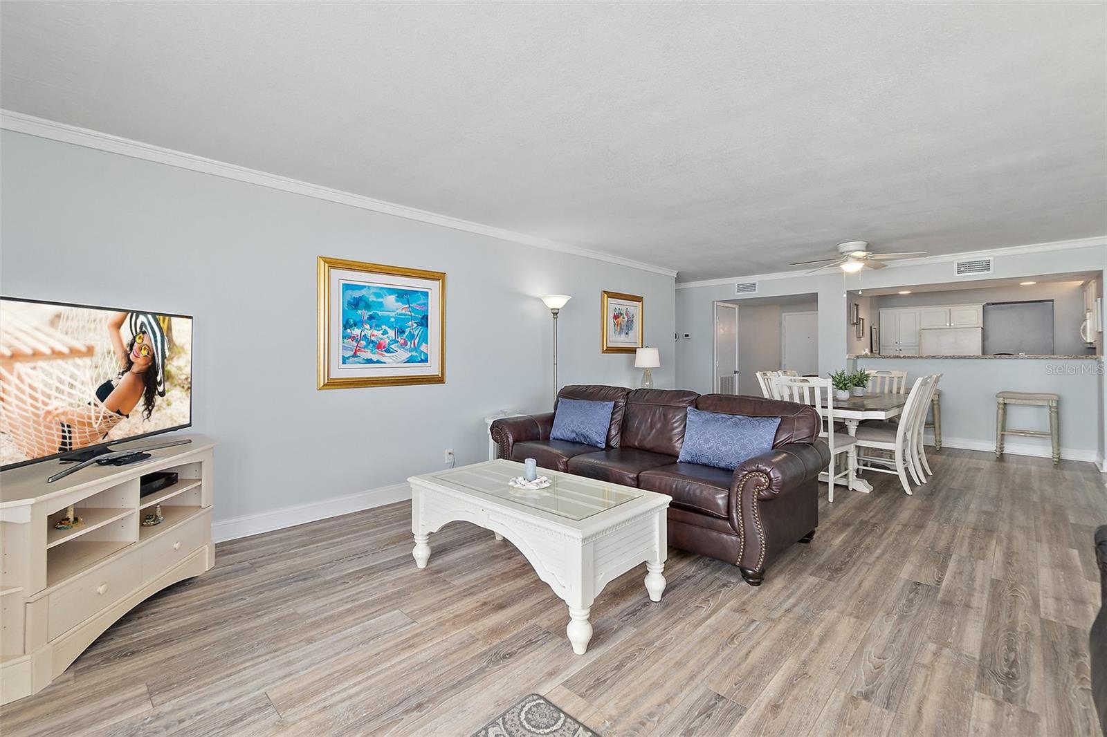 Image 7 of 38 For 1420 Atlantic Avenue 202
