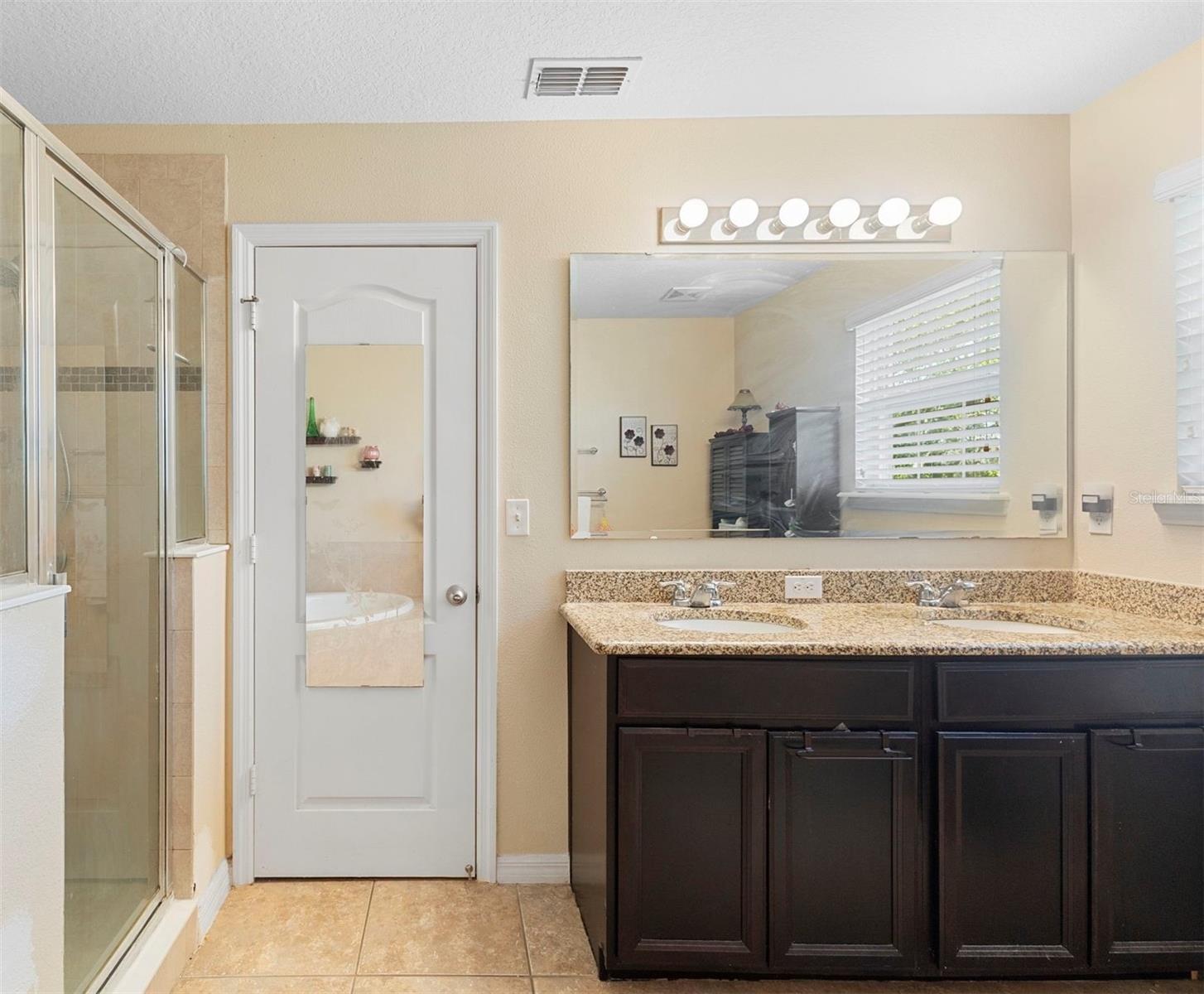 Image 35 of 48 For 4297 Regal Town Lane