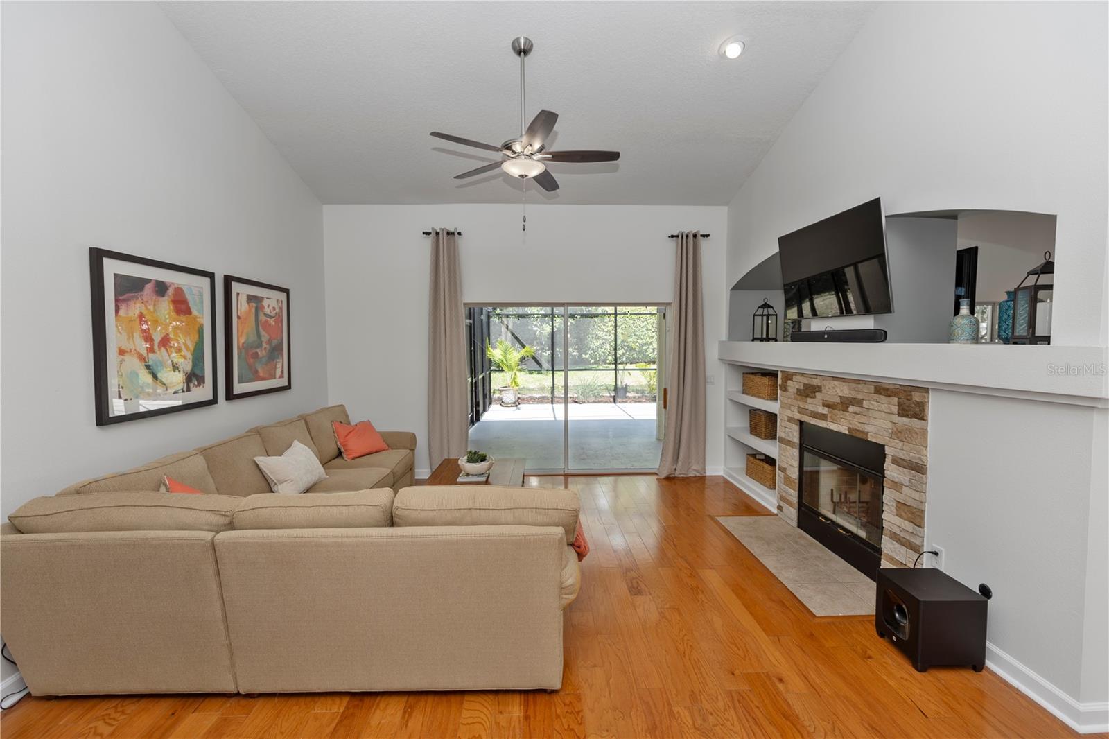 Image 11 of 50 For 1412 Bent Oaks Boulevard