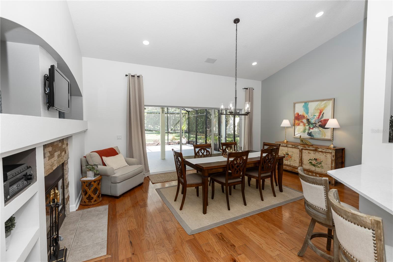 Image 17 of 50 For 1412 Bent Oaks Boulevard