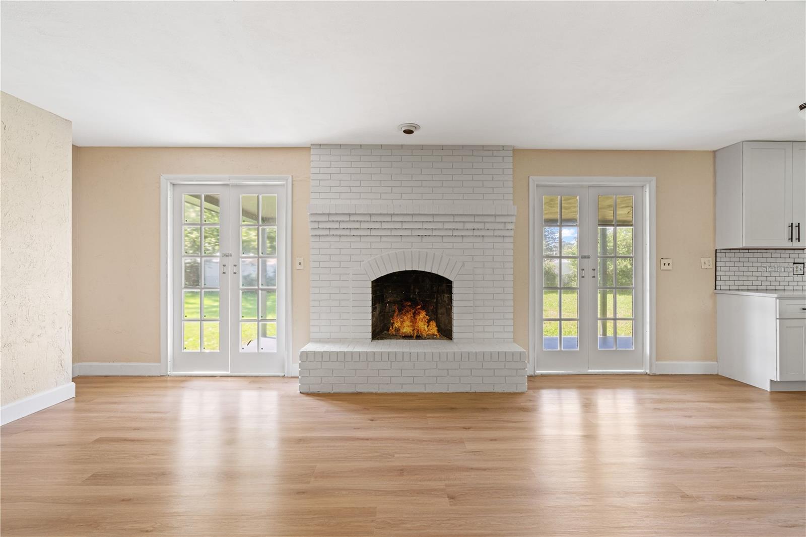Image 20 of 28 For 825 Wells Drive
