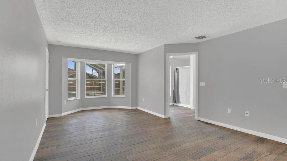 Image 13 of 33 For 1194 Balfour Drive